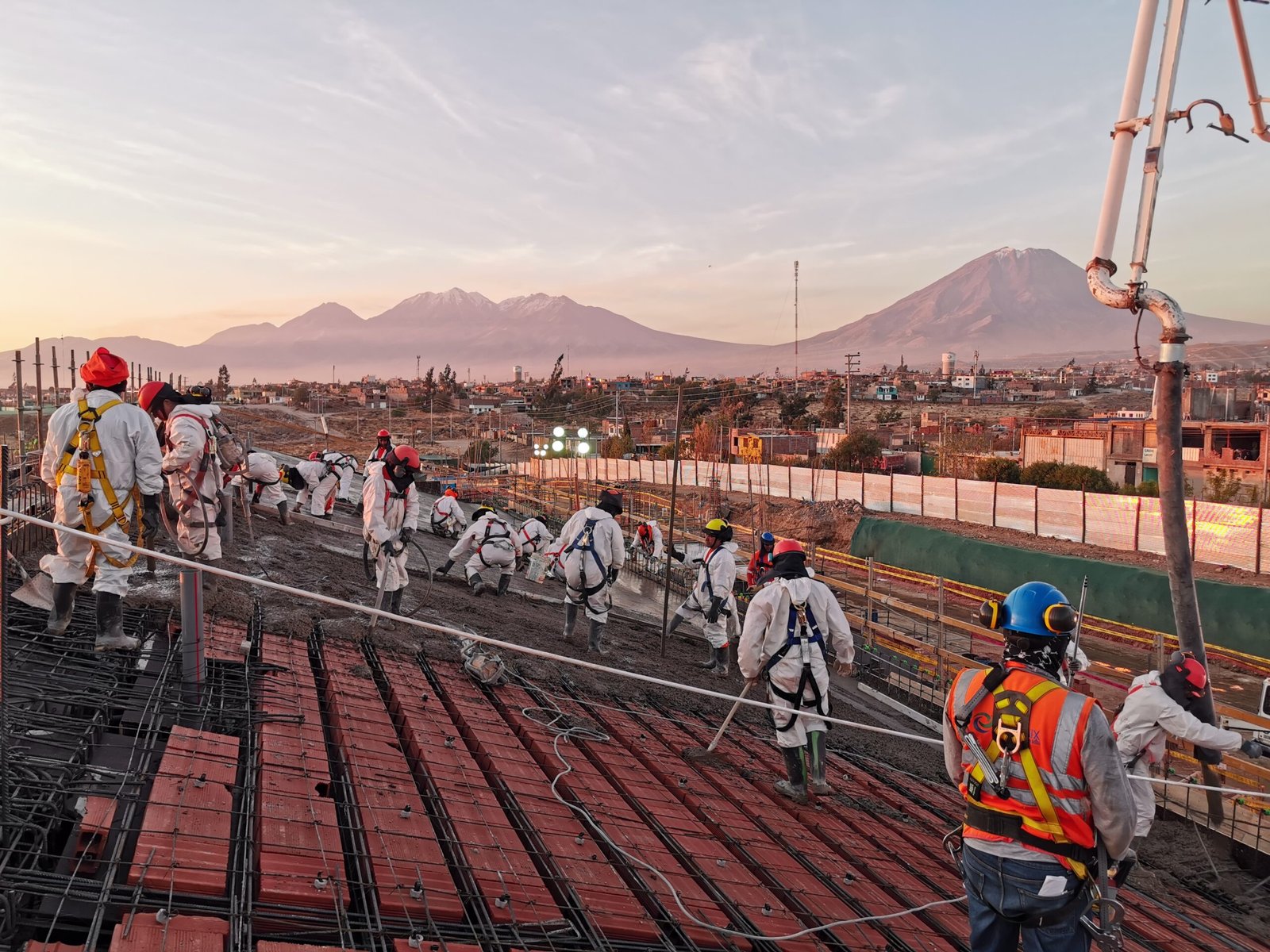 Obras paralizadas en el Perú: 2.241 proyectos, S/ 73 mil millones y cuatro causas que se repiten
