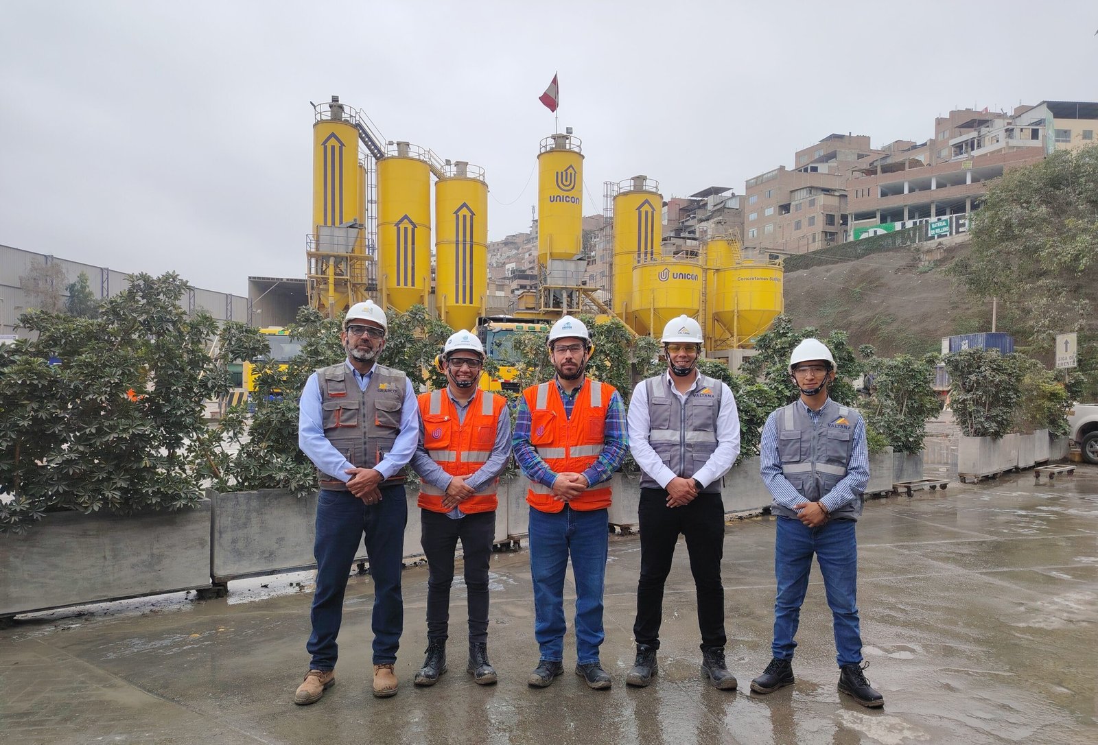Visita técnica a UNICON: por qué conocer la planta cambia la planificación de la obra